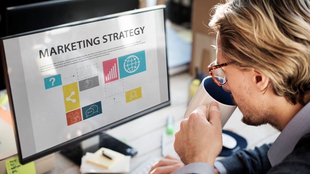 A Complete Guide to Digital Marketing Strategies for Boosting Revenue