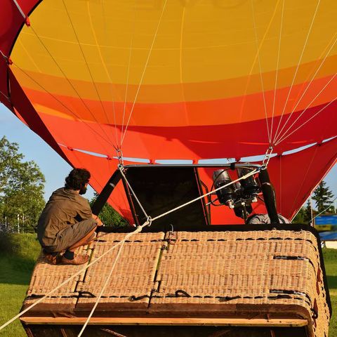 Hot Air Balloon Safaris Explained for a Safe and Memorable Aerial Experience