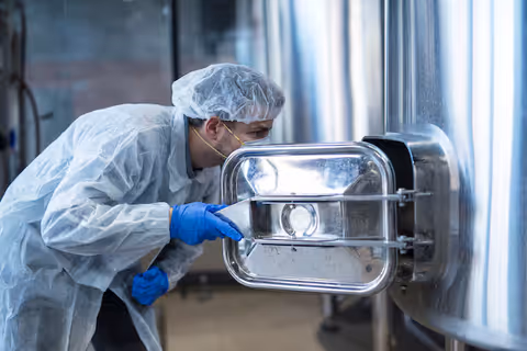 Explore Wet Heat (Autoclaving): A Beginner’s Guide to Modern Sterilization Methods