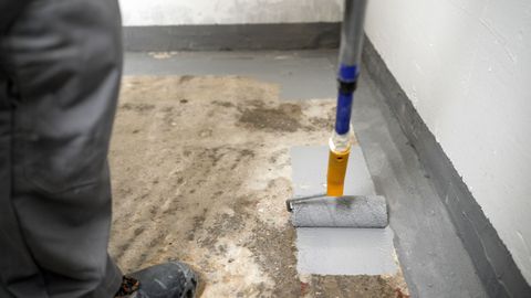 Basement Waterproofing Guide: Drainage Systems, Moisture Control, and Foundation Protection