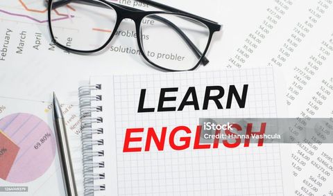 Learn Part-of-Speech Tagging: An Overview of Methods, Details, and Applications.