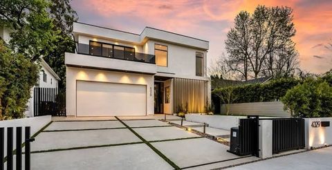 Home Financing Guide: Mortgage Options, Loan Factors, Credit Considerations, and Financial Information
