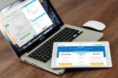 Real Estate CRM Knowledge Hub: Learn Client Management Tips, Features & Expert Information