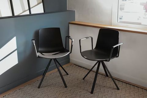 Office Chair Guide: Explore Types, Comfort Features, and Key Insights