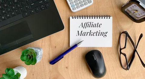 Explore the Basics of Affiliate Marketing: A Complete Guide for Beginners