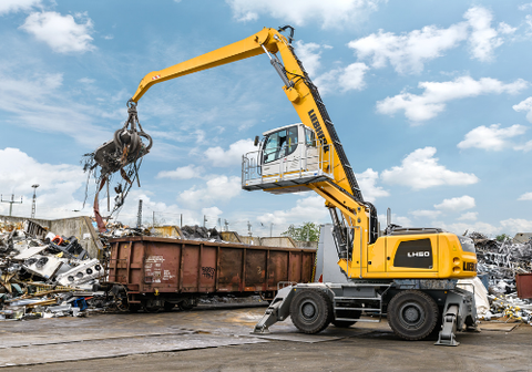 How Material Handling Excavators Improve Productivity in Heavy Industries