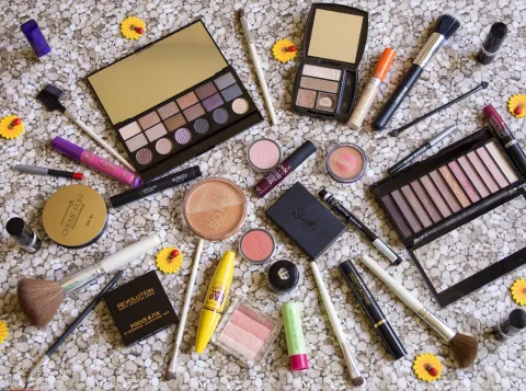 Women Cosmetics Products Complete Guide to Everyday Beauty and Skincare Essentials