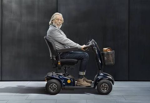 Mobility Scooter Guide: Accessibility Technology, Features, and Selection Tips