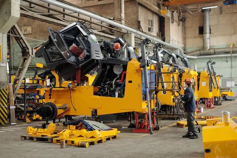 Explore Industrial Equipment Manufacturing: Tips, Processes, Equipment and Key Details