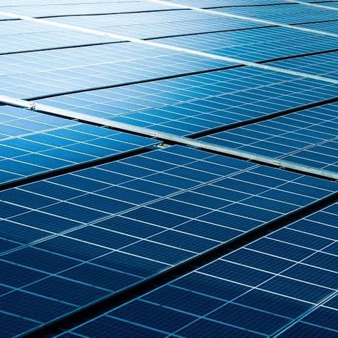 Solar Panels Overview: Key Components, Applications, and Performance Factors