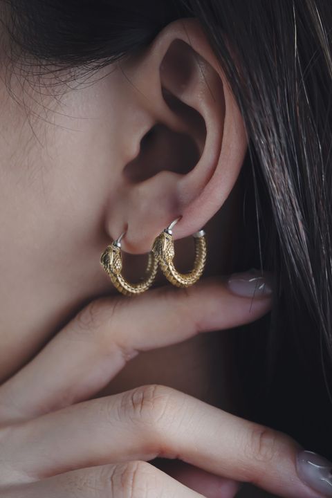 Gold Earrings Design: Explore Styles, Trends, Insights, Suggestions, and Useful Resources