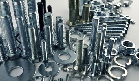 Industrial Fasteners: Bolt Grades, Material Selection, and Manufacturing Information