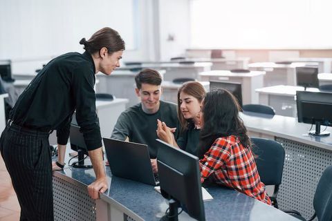 A Beginner’s Guide to MSc Data Science Colleges: What Students Should Know