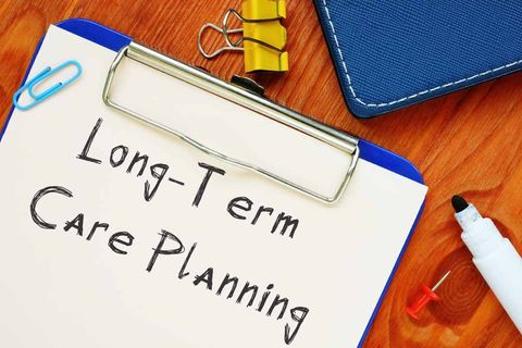 Long-Term Care Planning Guide: Senior Support, Care Options, and Financial Planning