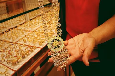 Essential Tips for Choosing Authentic Indonesian Filigree Jewellery