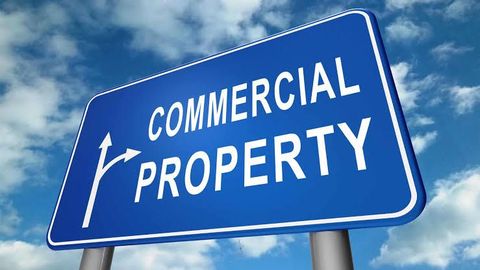 Commercial Property Valuation Guide: Market Analysis, Property Factors, Financial Methods, and Investment Insights