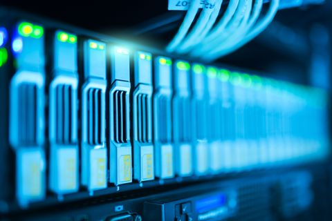 Data Management Solutions Explained: Tools, Software, Data Governance & Business Intelligences Guide
