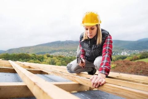 Roof Replacement Guide: Roofing Materials, Installation Information, and Maintenance