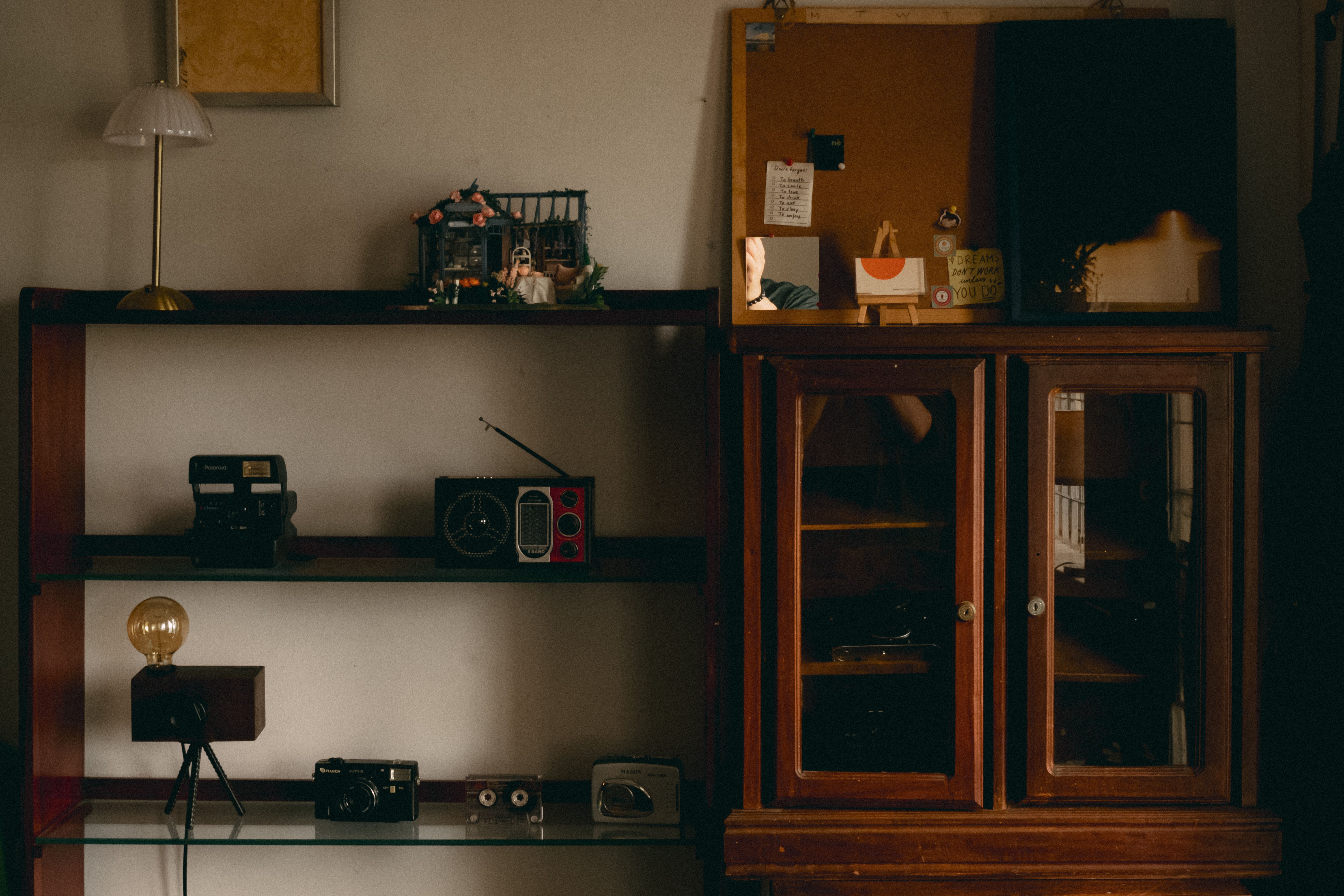 Vintage-Inspired Living Cabinets Guide: Explore Timeless Designs, Materials & Expert Insights