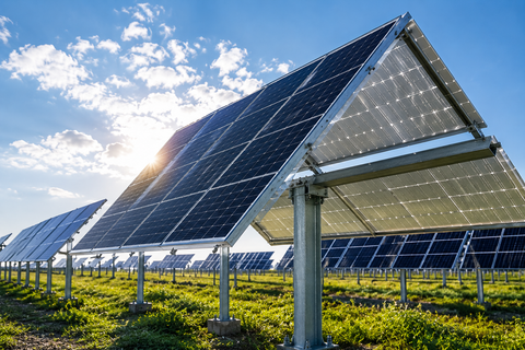 Bifacial Solar Panels Overview: Technology, Uses and Benefits
