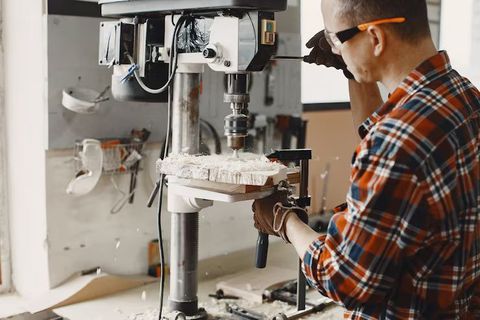 Explore Different Pillar Drilling Machine Types and Their Industrial Uses