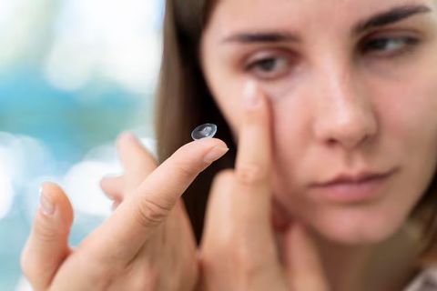 Learn How Contact Lens Safety Reduces Eye Infections and Irritation