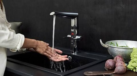 Smart Home Water Management Guide: Leak Detection, Connected Sensors, Monitoring Systems, and Practical Insights