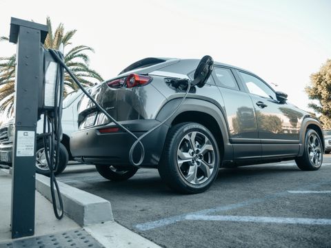 Electric Vehicle Charging Setup: Discover Information, Facts, Tips, Resources, and Expert Advice