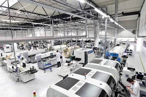 Electronic Component Manufacturing Guide: Explore Components, Processes, Quality & Technologies