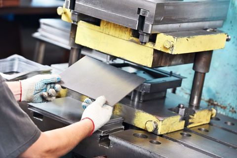 Metal Stamping Machines Overview: Explore Key Facts, Working Principles, and Essential Knowledge