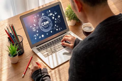 Enterprise CRM Software Overview: Explore Features, Insights and Practical Tips