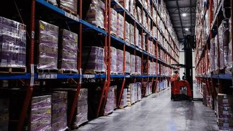 Cold Storage Warehouse Guide: Temperature-Controlled Facilities, Systems, and Operations