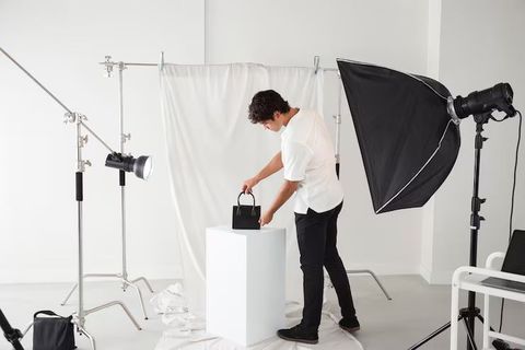 Your Complete Guide to Mastering Product Photography for Business
