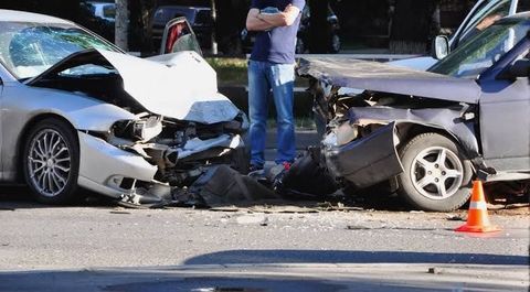 Car Accident Guide: Injury Compensation, Insurance Disputes, and Legal Representation