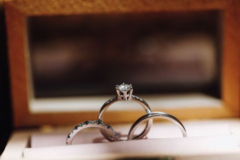 Solitaire Engagement Rings Guide: Explore Style, Tips, Insights, and Selection Advices