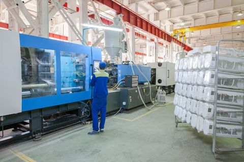 Injection Molding Machines: Explore How Plastic Manufacturing Works