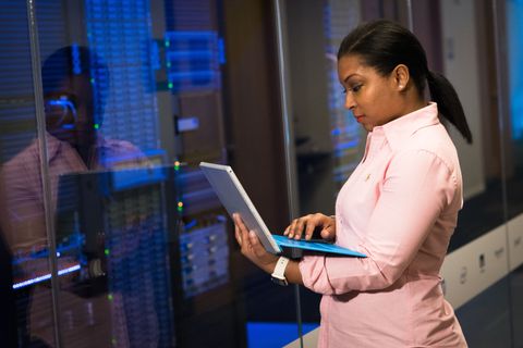 Data Storage Solutions Guide: Explore Storage Technologies, Security & Expert Insight