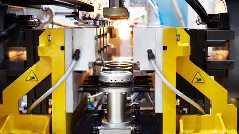 Extrusion Molding Machines Complete Guide to Modern Plastic Manufacturing