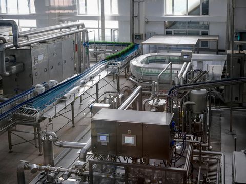 Food Machinery Explained: Types, Processing Technologies, Automation & Food Industry Insights