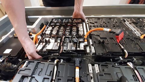EV Battery Recycling: Complete Guide, Insights & Key Information
