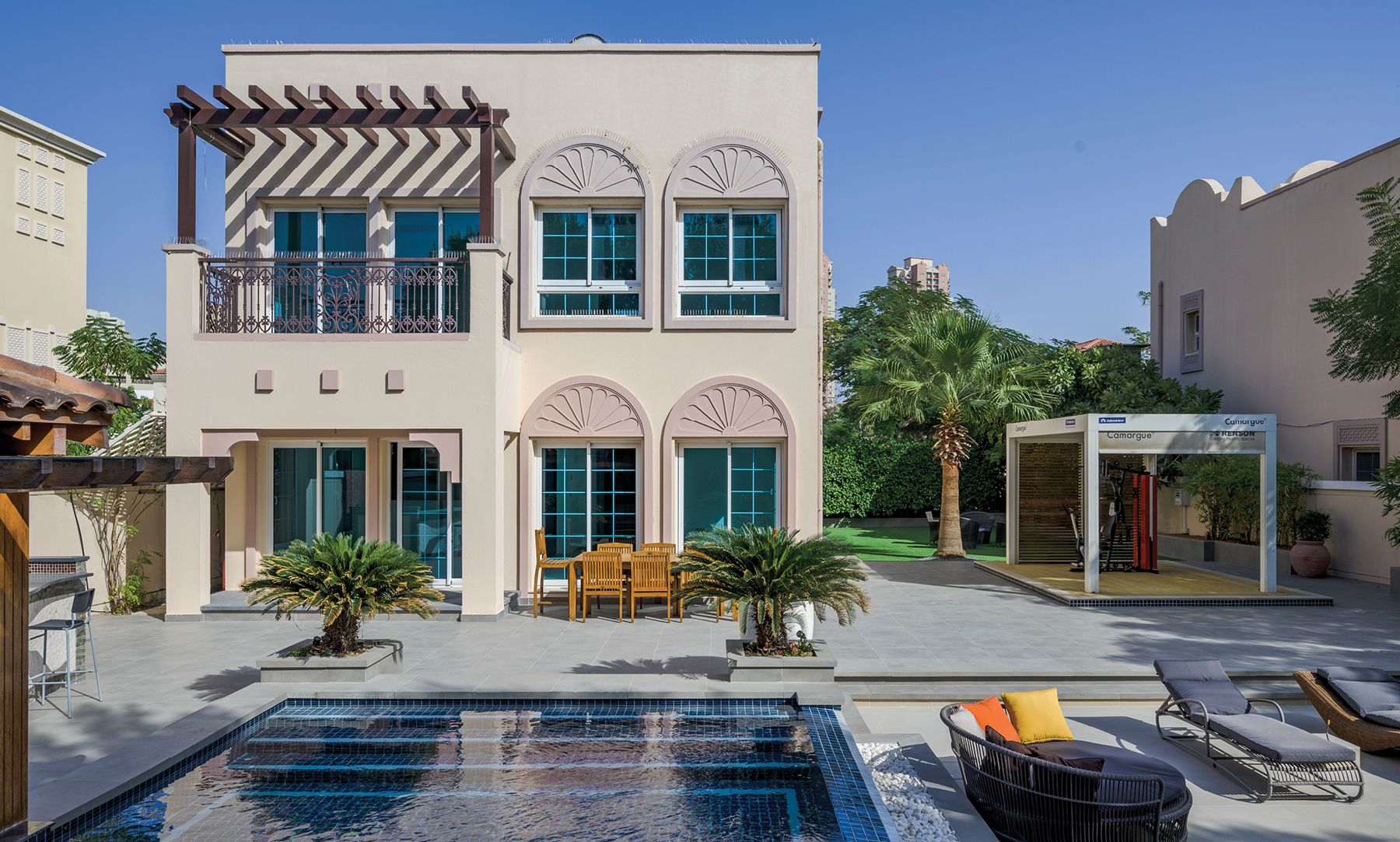 Dubai Housing Guide: Overview, Basics, Costs, Tips, Insights & Helpful Resources for Buyers and Renters