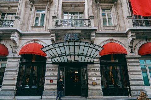 Luxury Wellness Hotels in Europe Guide: Explore Spa Retreats, Premium Amenities & Expert Insights