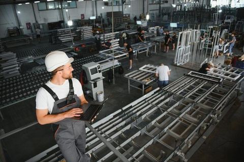 Custom Aluminum Extrusion Manufacturers: Explore Design and Process Options