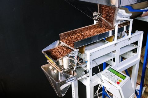 Automatic Food Packaging Machines: Explore Types, Features, Insights, Suggestions, and Useful Resources