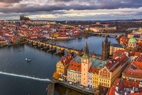 Explore Prague Travel: A Complete Guide with Key Insights and Useful Knowledge