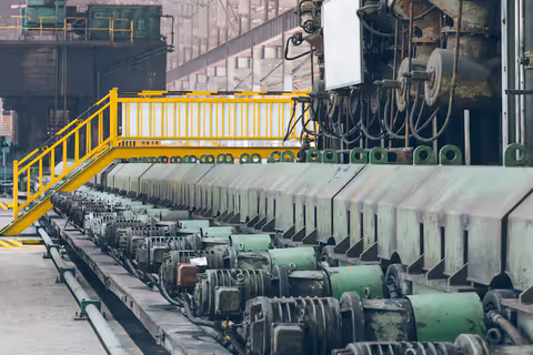 Oil-Cooled vs Dry-Type Transformers: Insights Into Cooling, Insulation, Safety and Efficiency