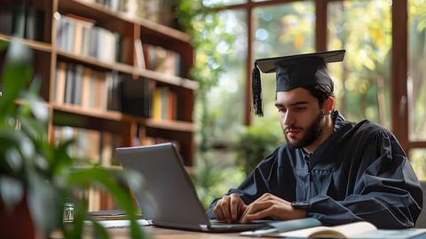 Online PhDs Complete Guide to Advanced Research and Flexible Higher Education