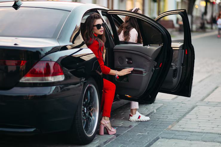 Mercedes-Maybach S-Class Explore Advanced Driving and Luxury Features