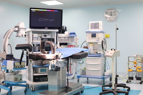Medical C-Arm Machine Guide: Explore Imaging Technology, Equipment Features & Healthcare Technology Overview