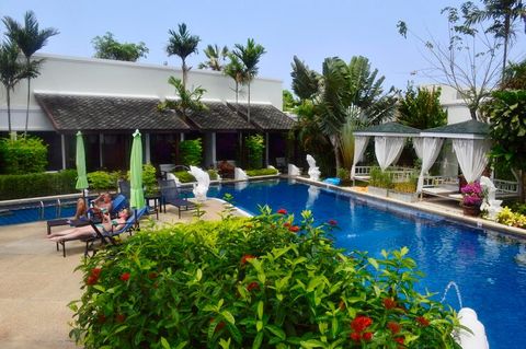 Explore the World of Luxury Villas with Pools and Private Chefs